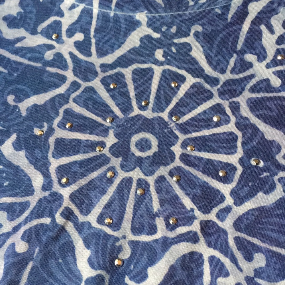 5/$25 APPROPRIATE BEHAVIOR Mandala Rhinestone Short Sleeve Graphic Tee Blue Med - Picture 5 of 10